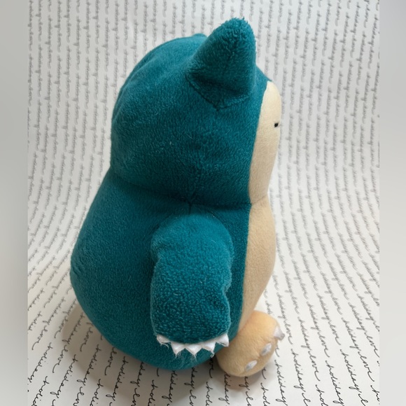 Pokémon Snorlax Plush - Bonus 15 Random Pokémon cards - Picture 5 of 7